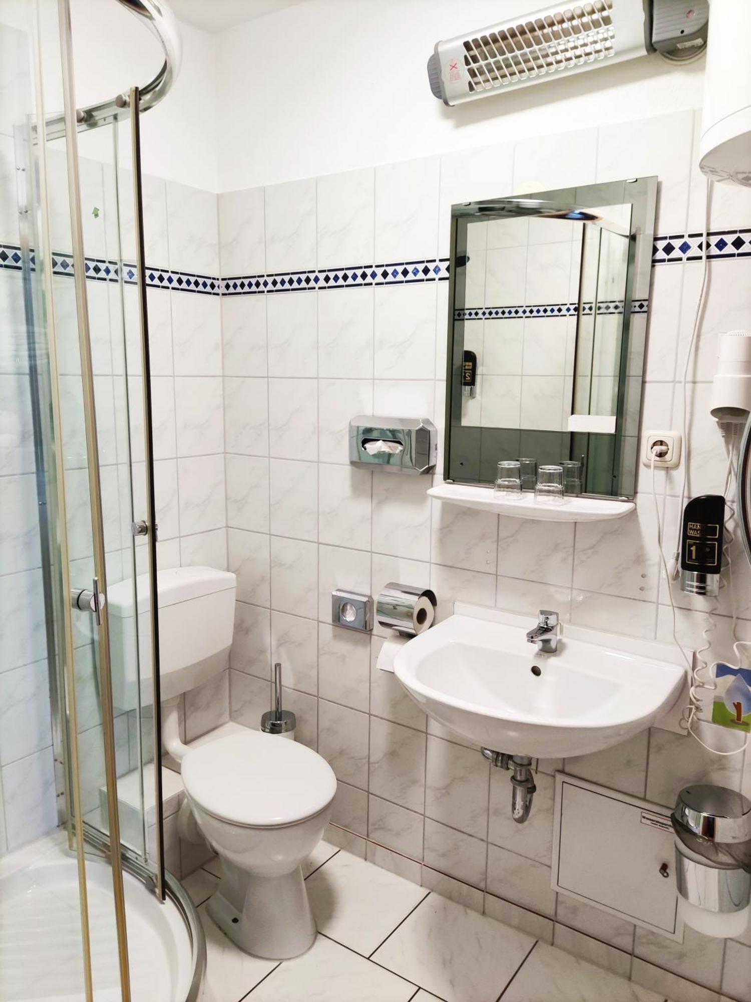 Hotel Am Hopfenmarkt Rostock Zimmer foto